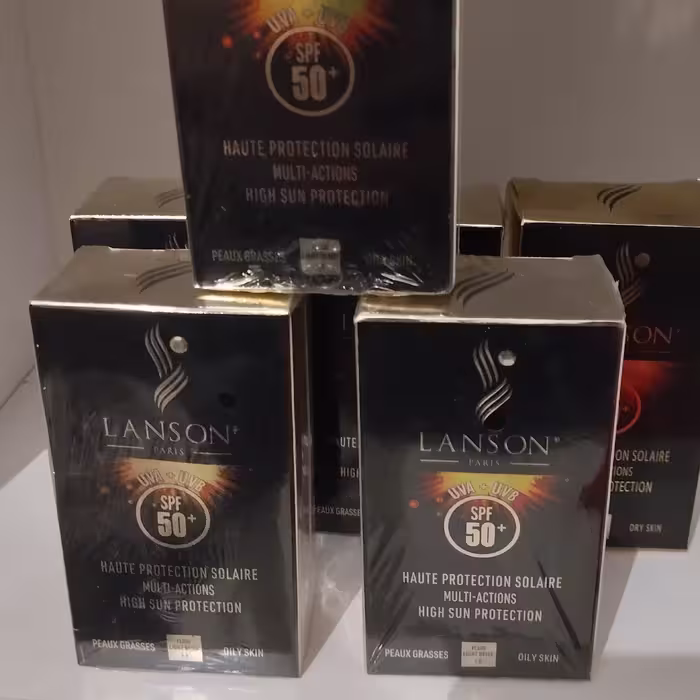 ضدآفتاب لانسون