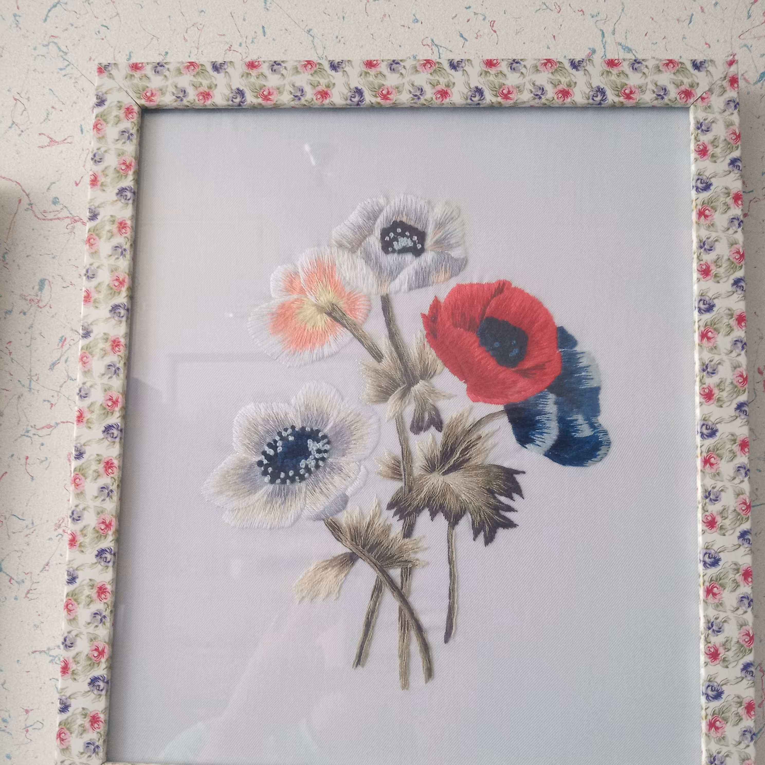 قاب گل شقایق