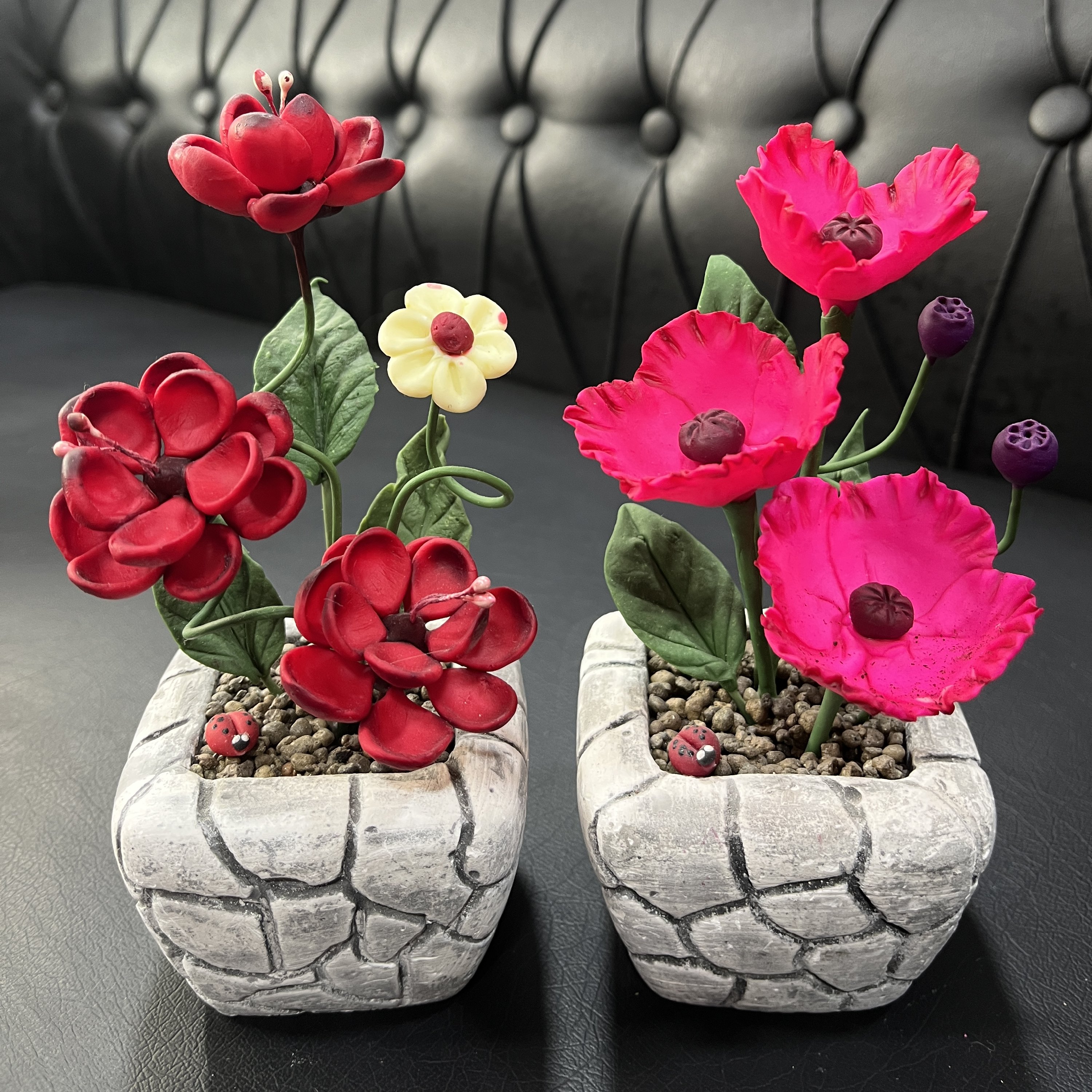 گل مصنوعی مدل سنگی 