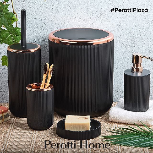 ست بهداشتی 5 پارچه پروتی رنگ مشکیprotti-13177