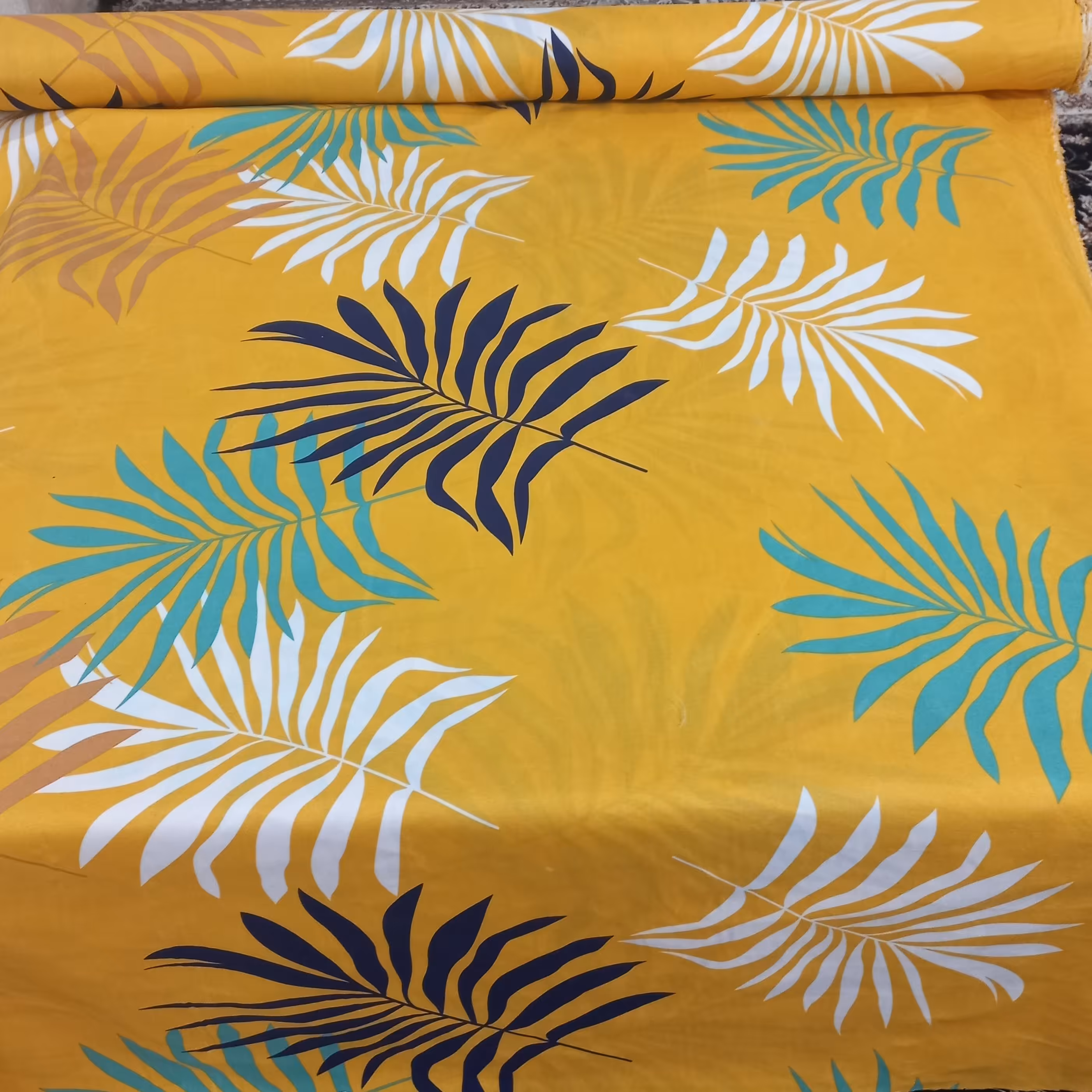 پارچه هاوایی زرد