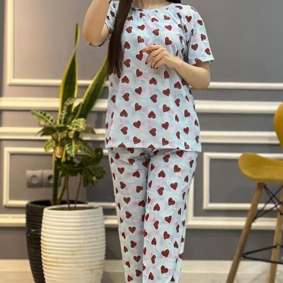 ست تیشرت و شلوار راحتی زنانه