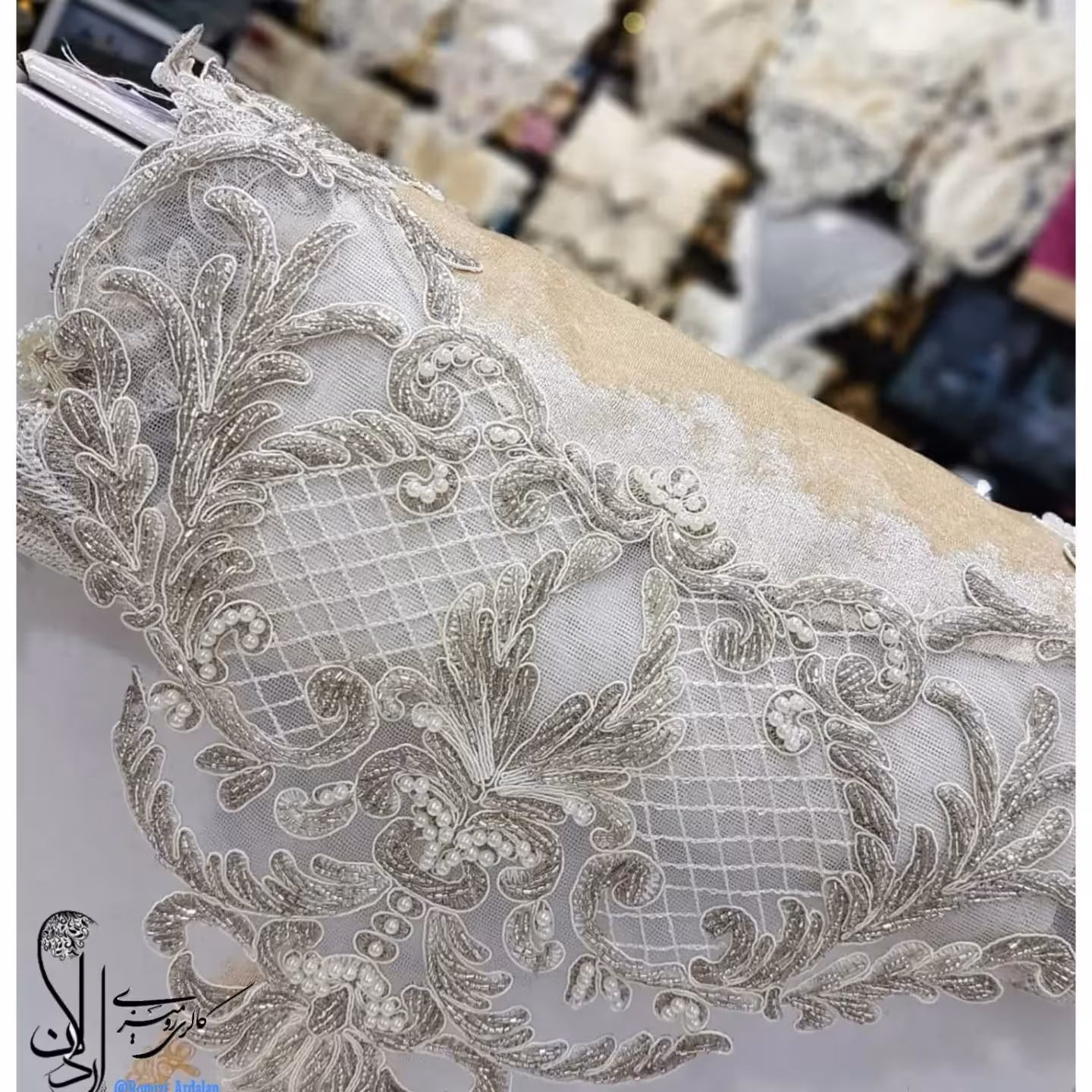 رومیزی دانتل 1