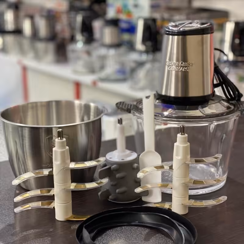 خردکن سیلورکرست 3.8لیتر  حکاکی موتور و تیغه مجهز به دوکاسه استیل و پیرکس 2تیغه 6پر تیتانیومی 3000وات سیم پیچ موتور مس