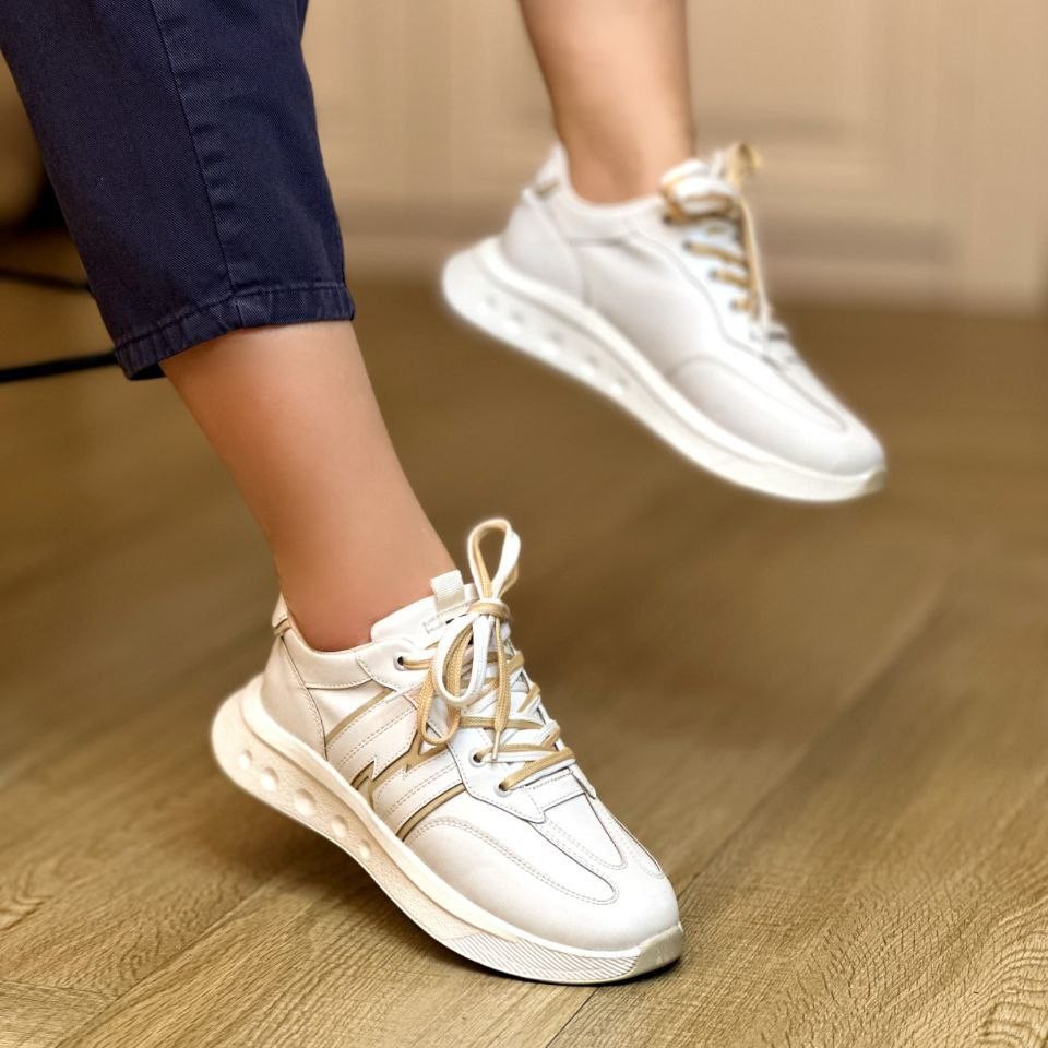 کتونی.کتونی ضمانتی زنانه.کتونی زنانه.کتونی دخترانه.کفش. کفش ضمانتی زنانه.کفش ضمانتی دخترانه