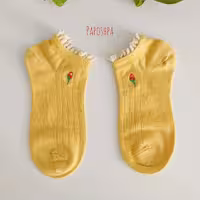 جوراب لب گیپوری گلدوزی شده 