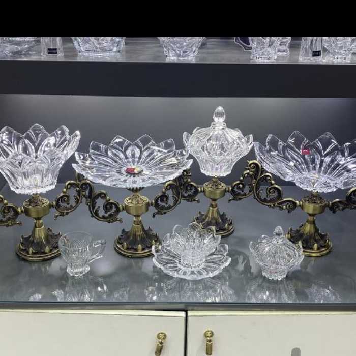 سرویس ظروف پذیرایی 12نفره  شفاف