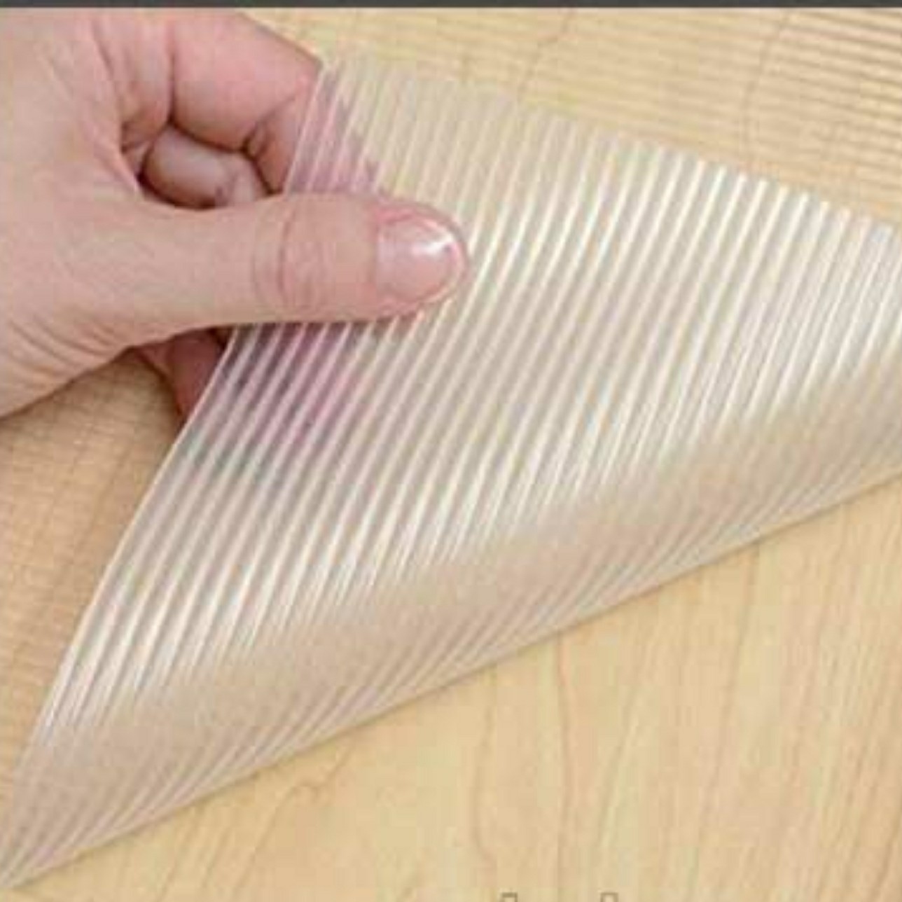 تو یخچالی و تو کابینتی شفاف وارداتی یک و نیم متری