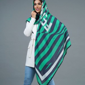 روسری نخ گارزا