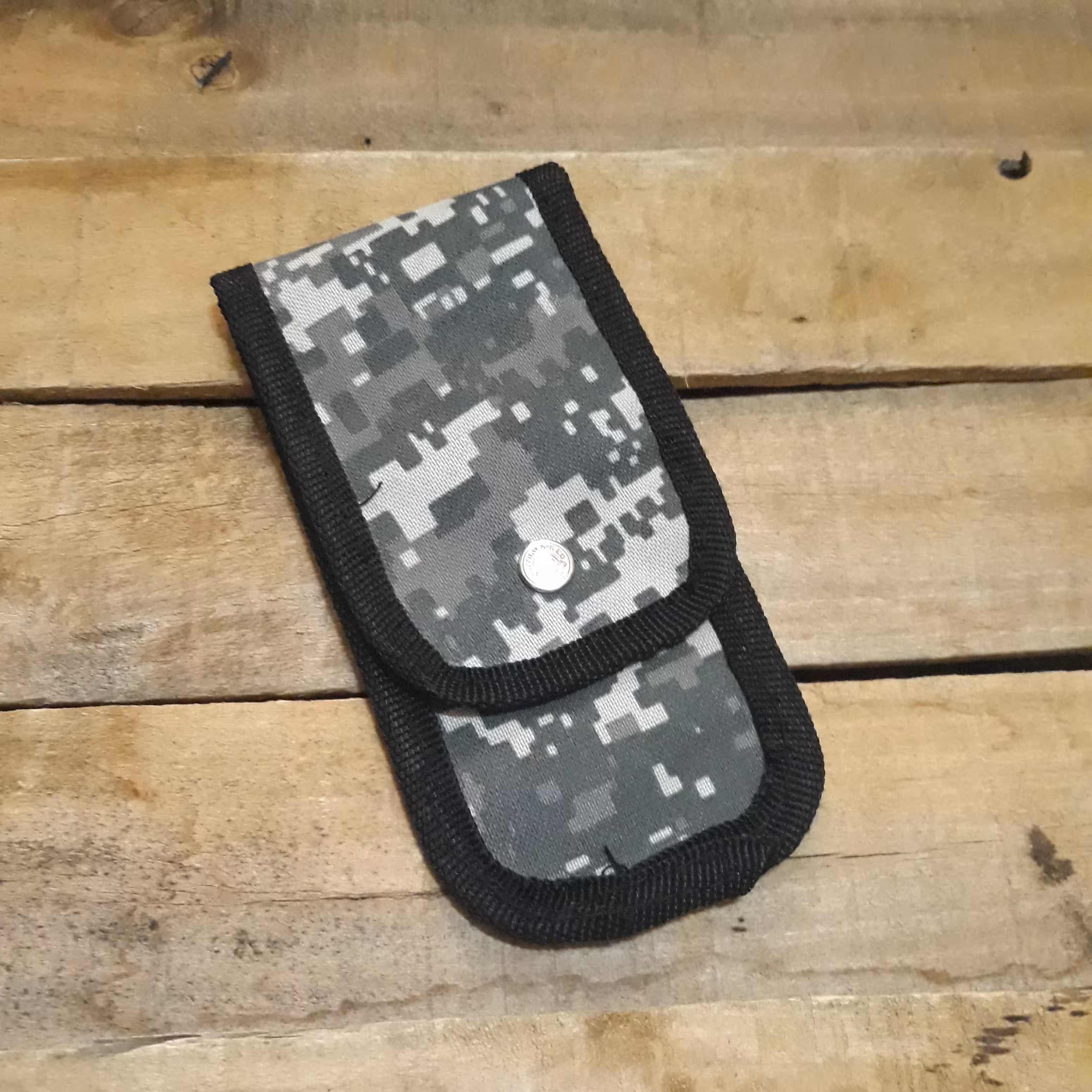 کاور کمری چاقو جیبی طرح تاکتیکال آمریکایی - بزرگ