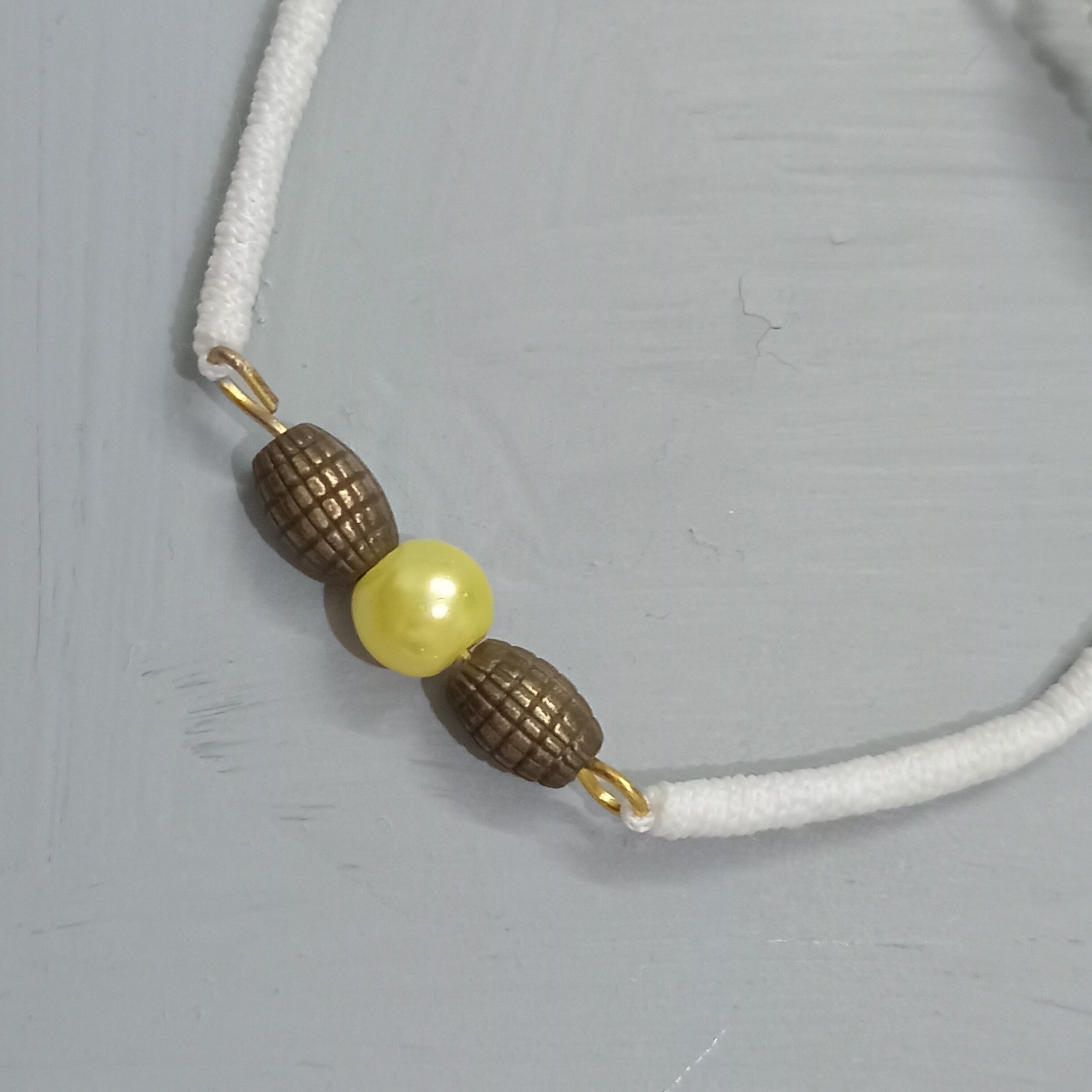 دست بند بافت سفبد 