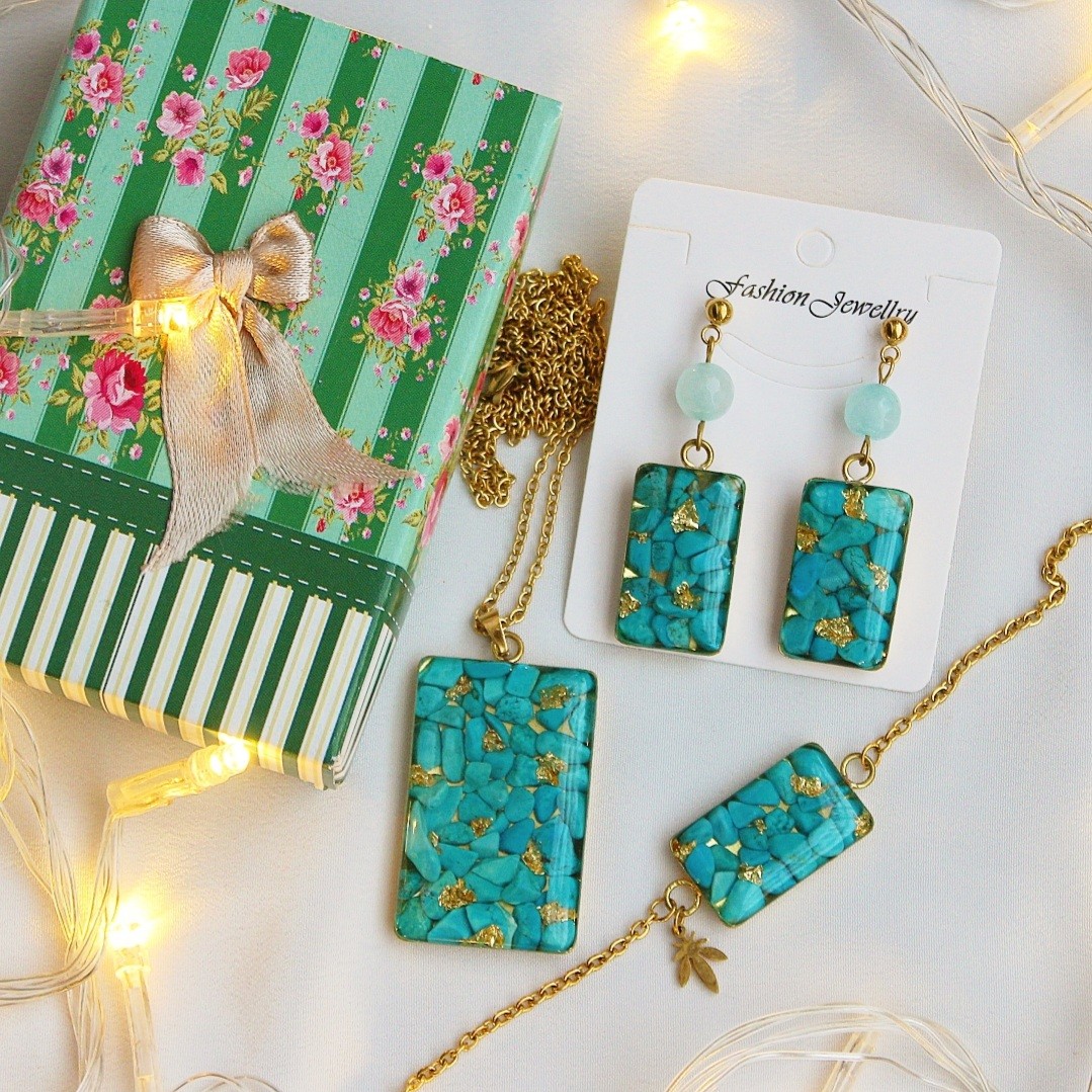 سرویس زیورآلات فیروزه ای