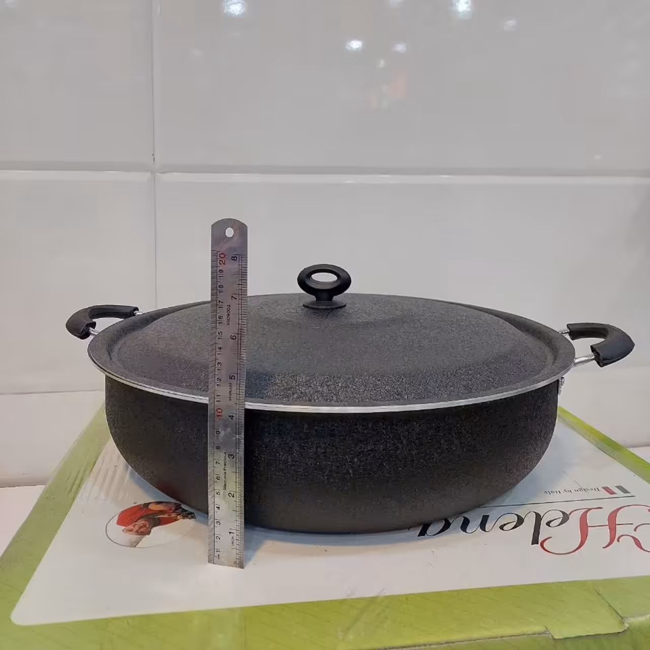 تابه گرانیتی هلنا سایز 46 رنگ مشکی چروک