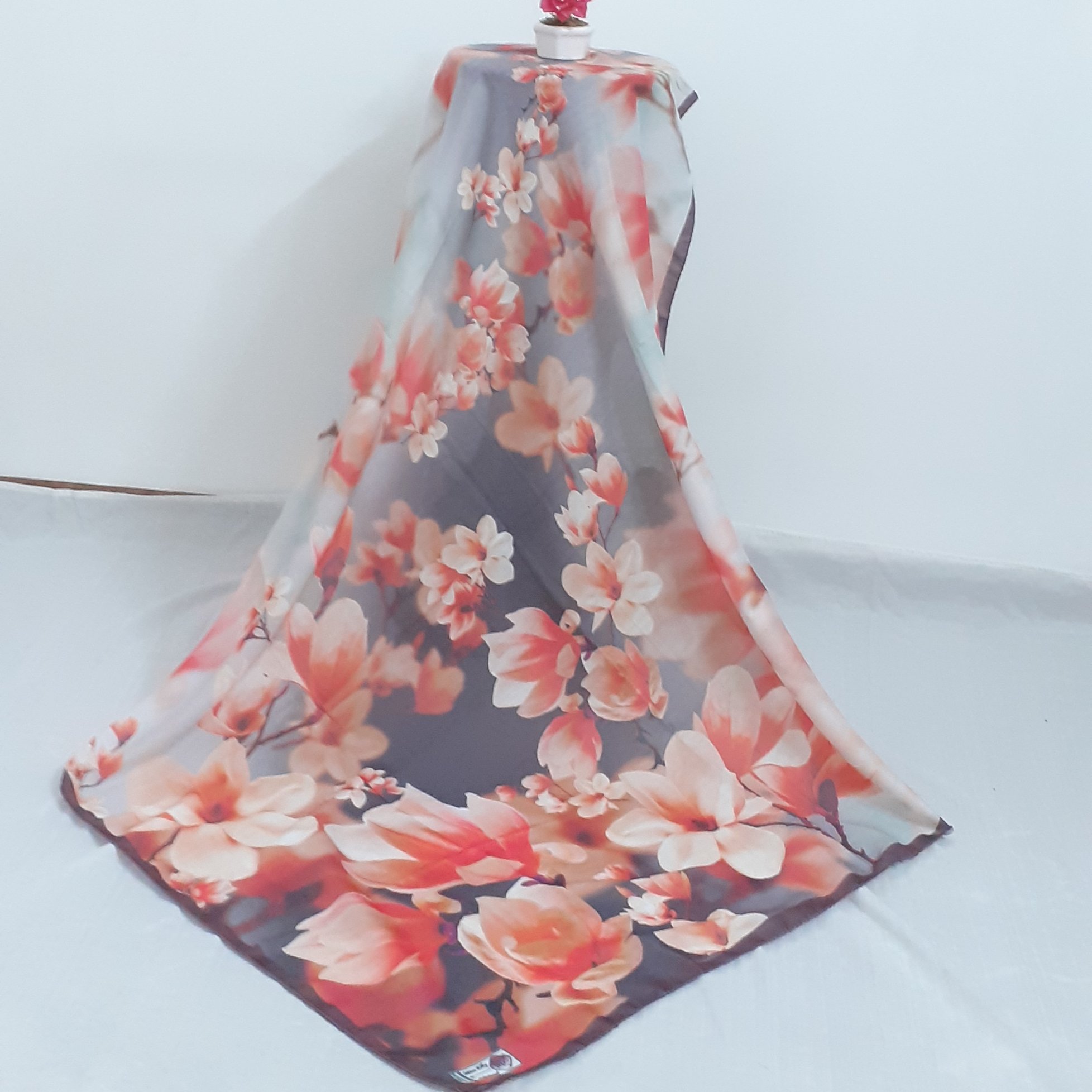 روسری نخی شکوفه 004