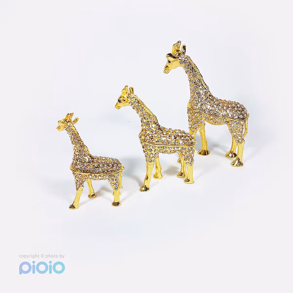 مجسمه زرافه ست سه عددی جا جواهری طرح برنج