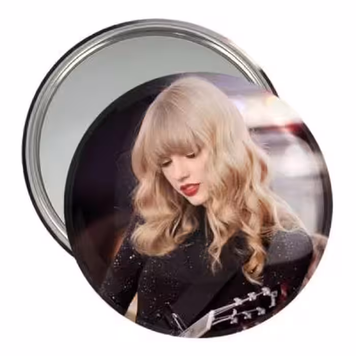 آینه جیبی خندالو مدل تیلور سوئیفت Taylor Swift کد 19051