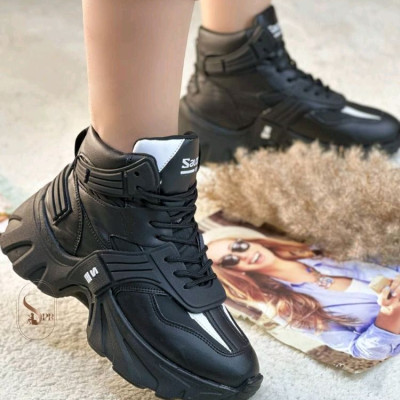 کتانی لژدار