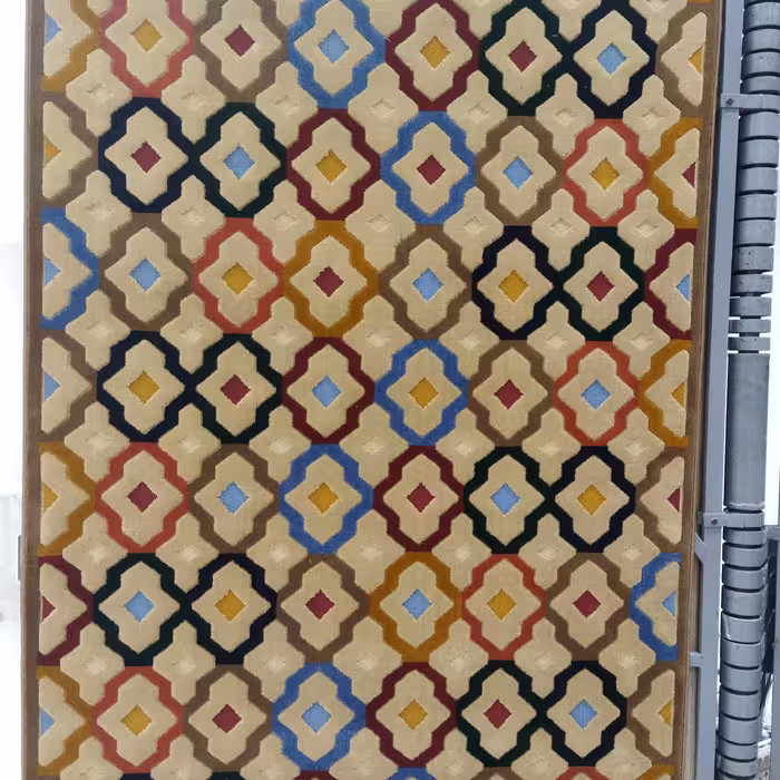 فرش پاتریس  فرش گلیم مدرن 400شانه طرح دناشکلاتی سایز کناره یک در یک ونیم متری