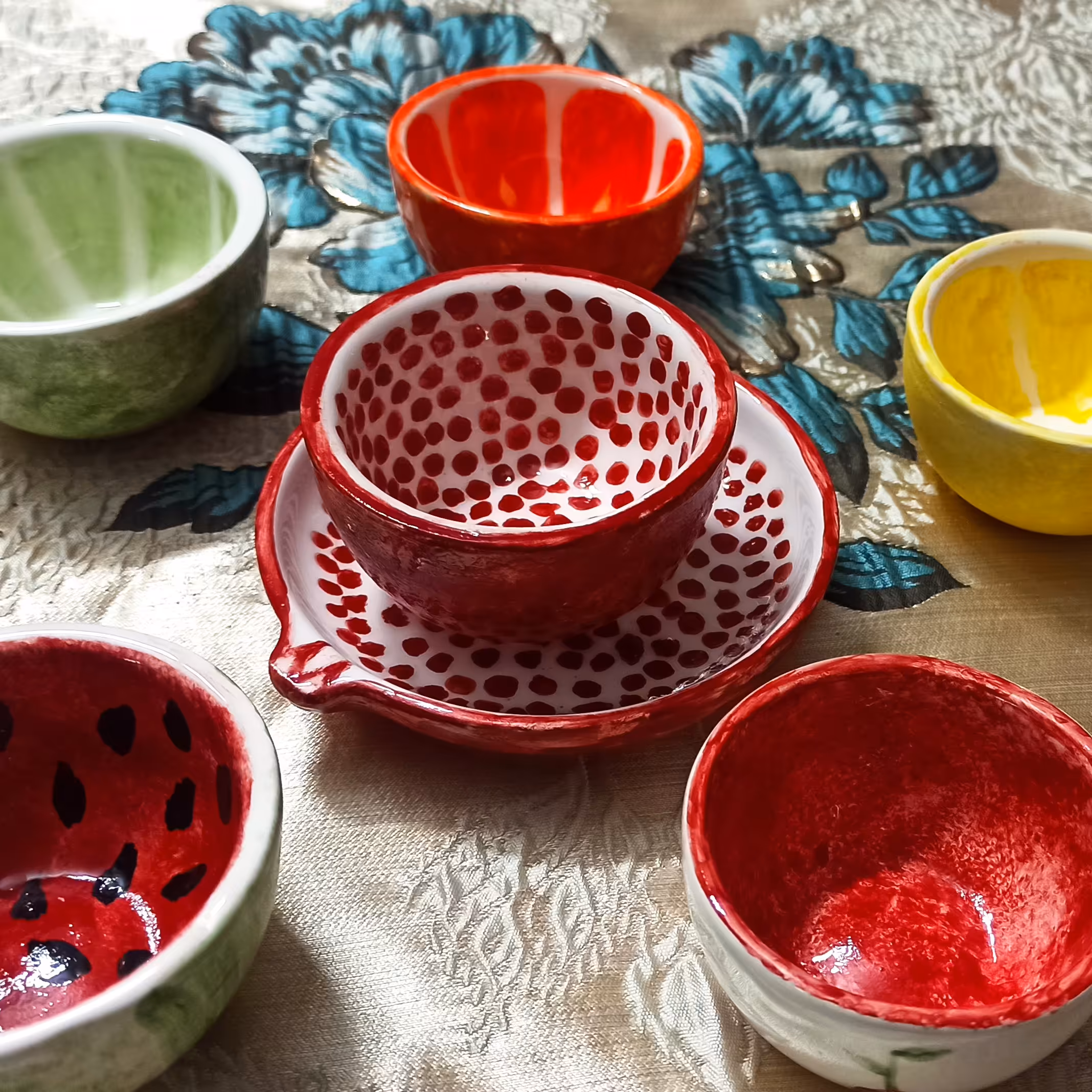 کاسه طرح میوه