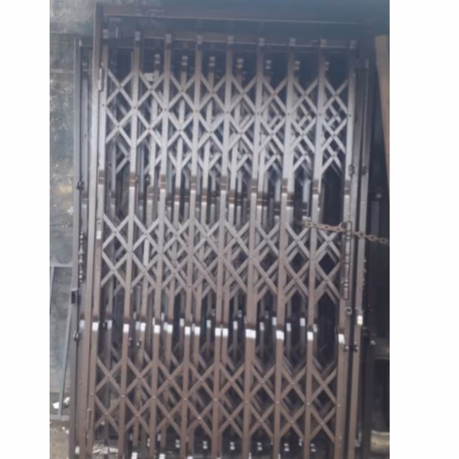 درب آکاردئونی (ارسال با باربری پس کرایه)