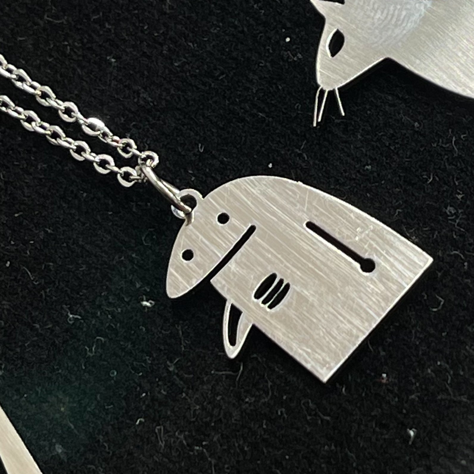 گردنبند آدمک کیوت استیل