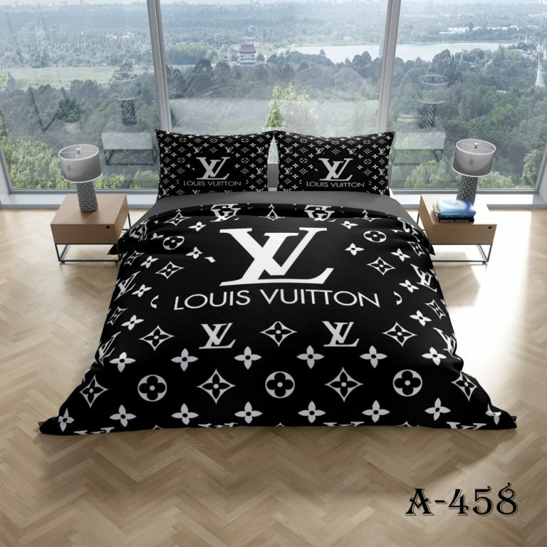 سرویس روتختی یک نفره سه بعدی میکرو تترون،طرح برند(مارک)لوییس ویتون(LV) با زمینه مشکی،مناسب نو جوان و جوان