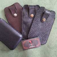 کیف پاوربانک.چرم طبیعی گاو .رنگ مشکی وقهوه ای .سایز 9×18.