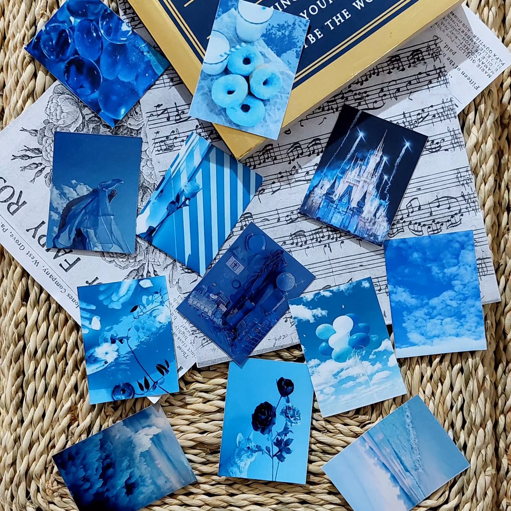 استیکر(برچسب)بدون برش  آبی 1 ملزومات بولت ژورنال