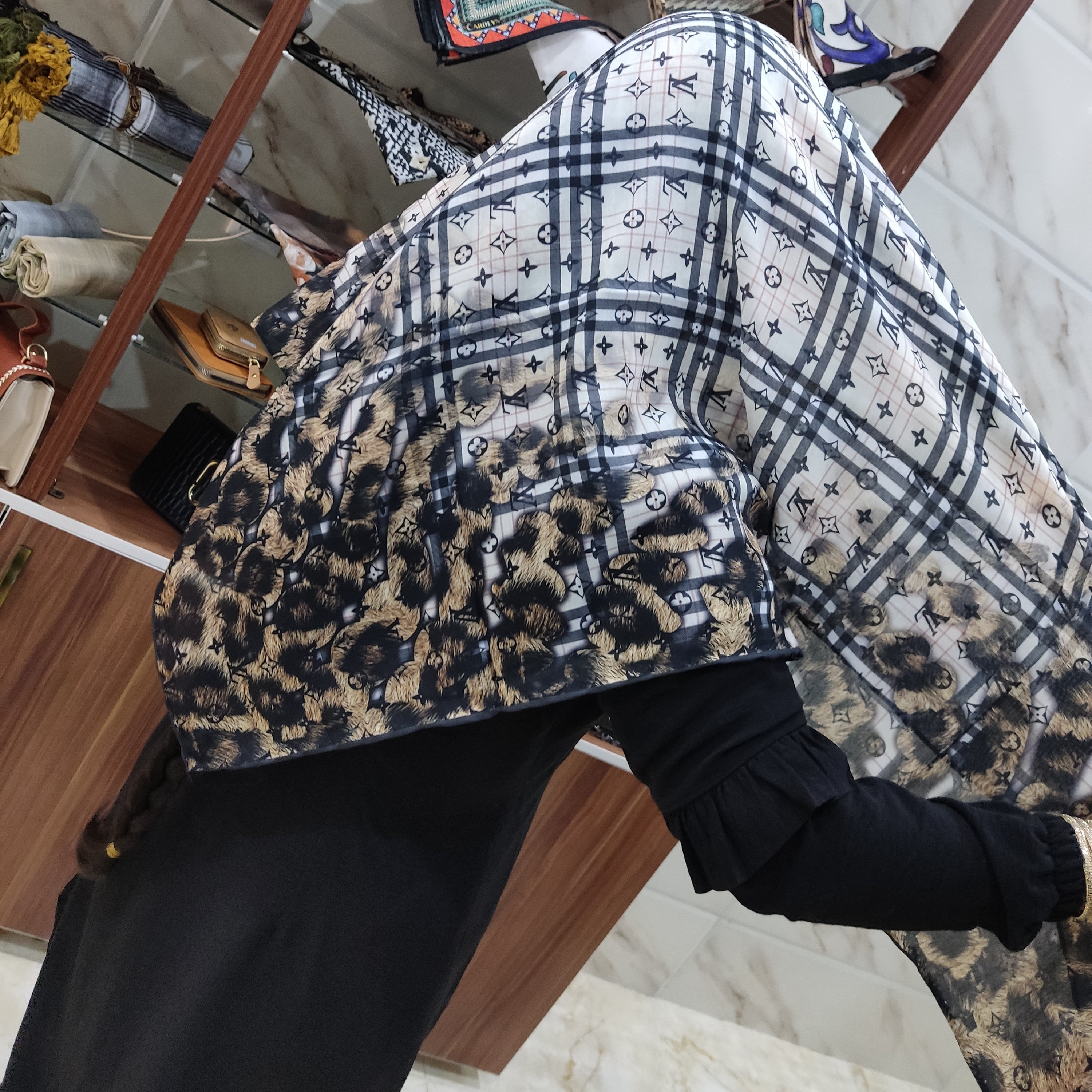 روسری نخی قواره 120 دور دست دوز4