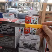 چاقو آشپزخانه دم دستی بهرامی زنجان دسته زرد پلاستیکی تیغه استیل ضد زنگ طول 18 سانتی متر