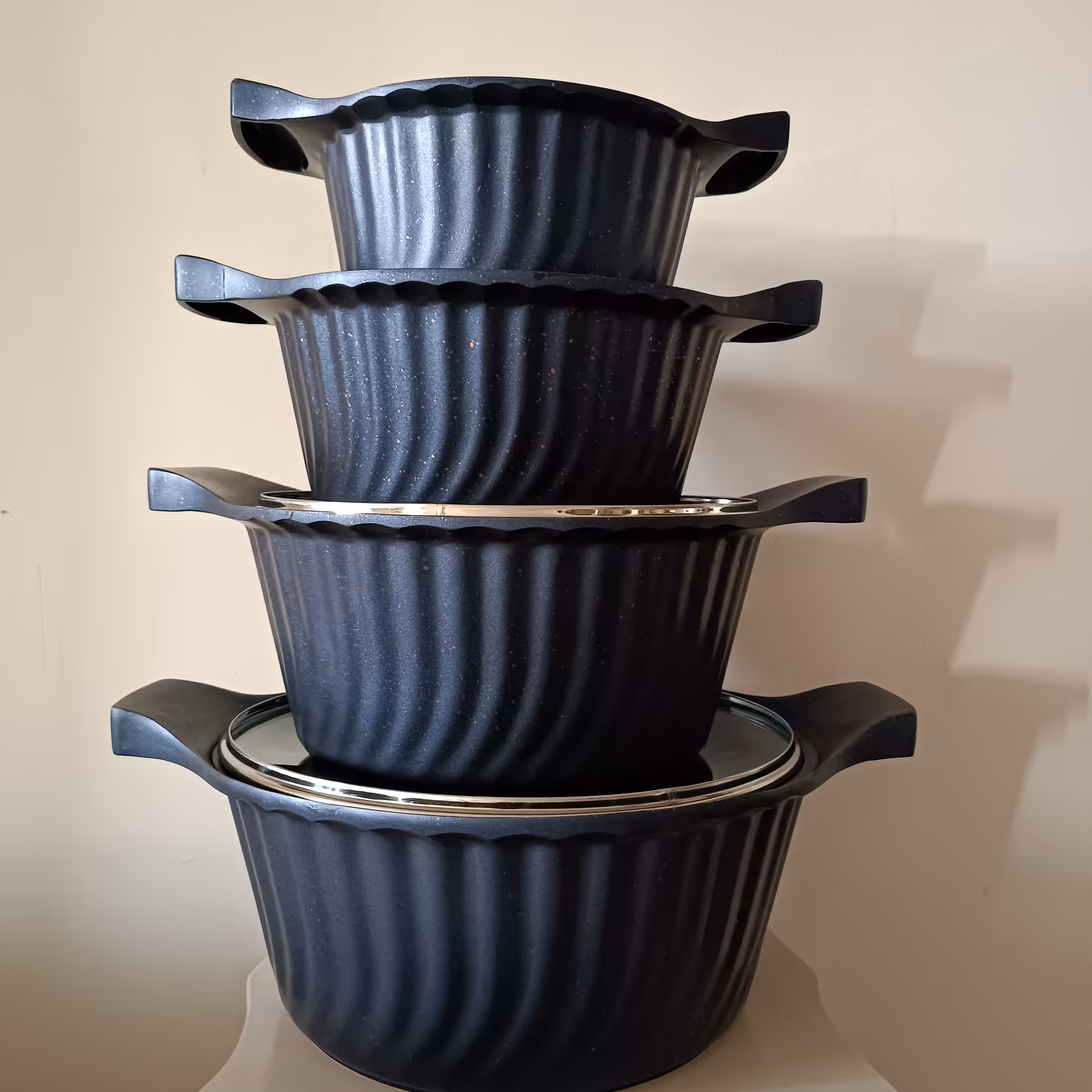 سرویس قابلمه 12 پارچه گرانیتی رادیس در چند رنگ (مشکی .سرمه ای.کرمی)