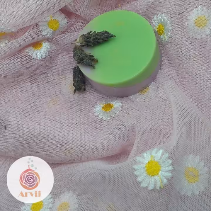 صابون دست ساز اسطوخودوس و درخت چای (50 گرمی)