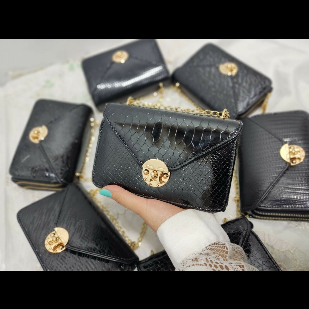 کیف پاسپورتی  و رنی