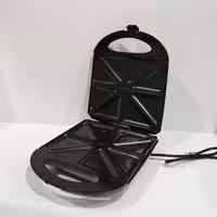 ساندویچ ساز بوش 