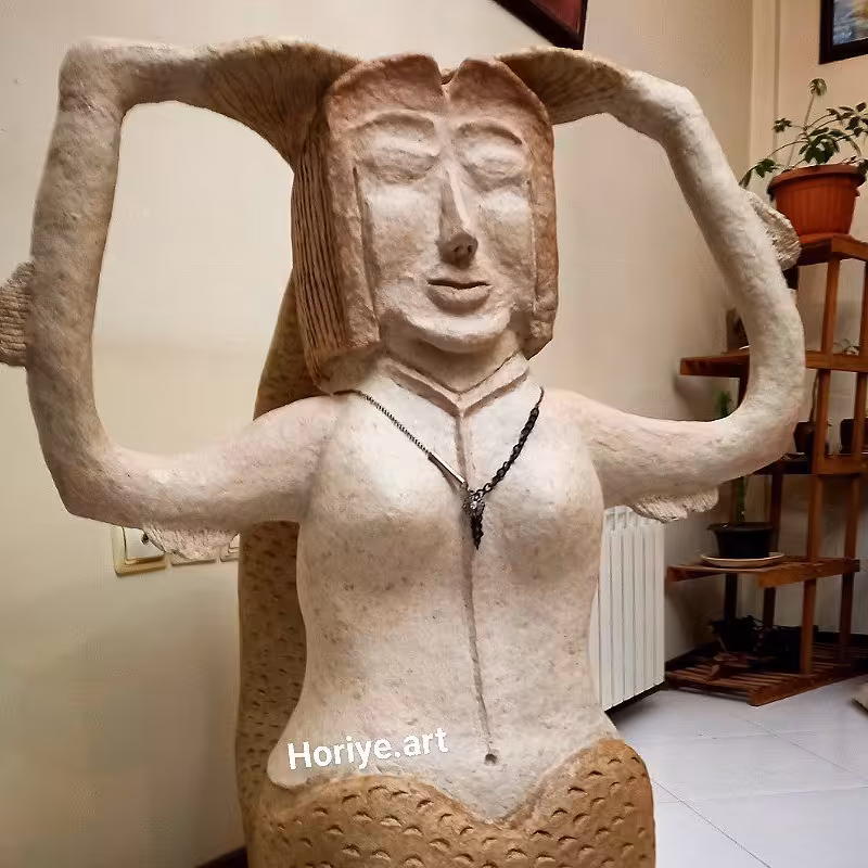 مجسمه پری دریایی  تاریخی مصرباستان