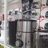 آبمیوه گیری 4چهارکارهBM_72پایه پلاستیک 