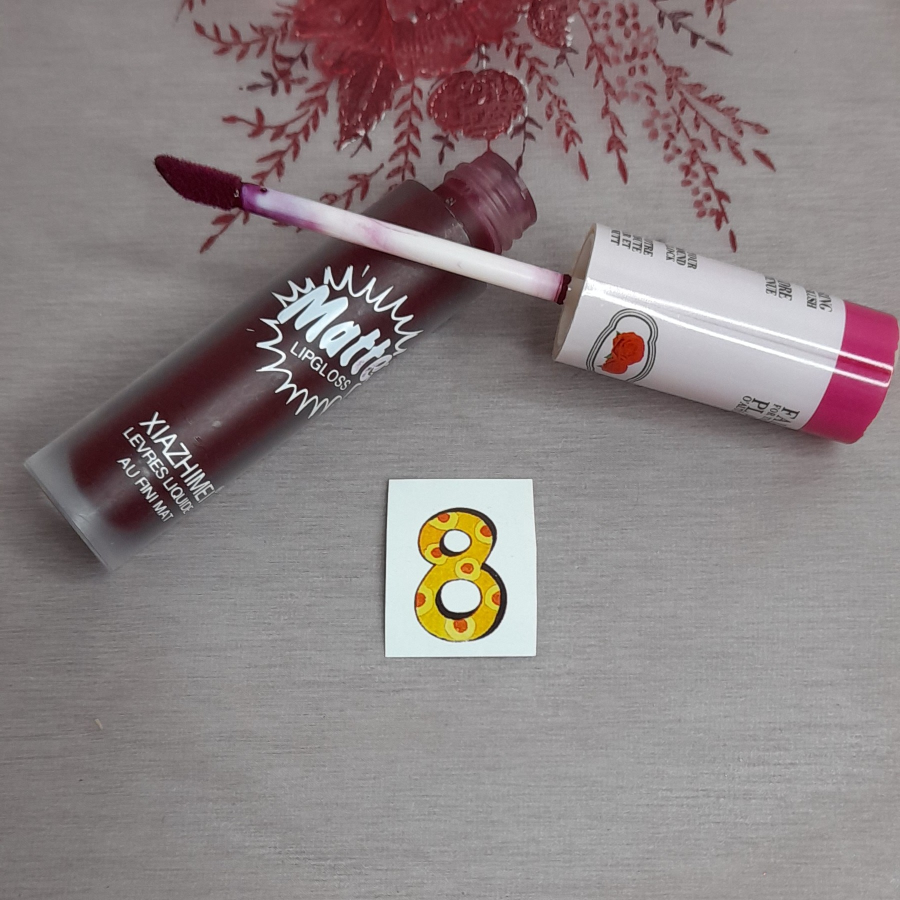 رژ لب مایع مات کد 8