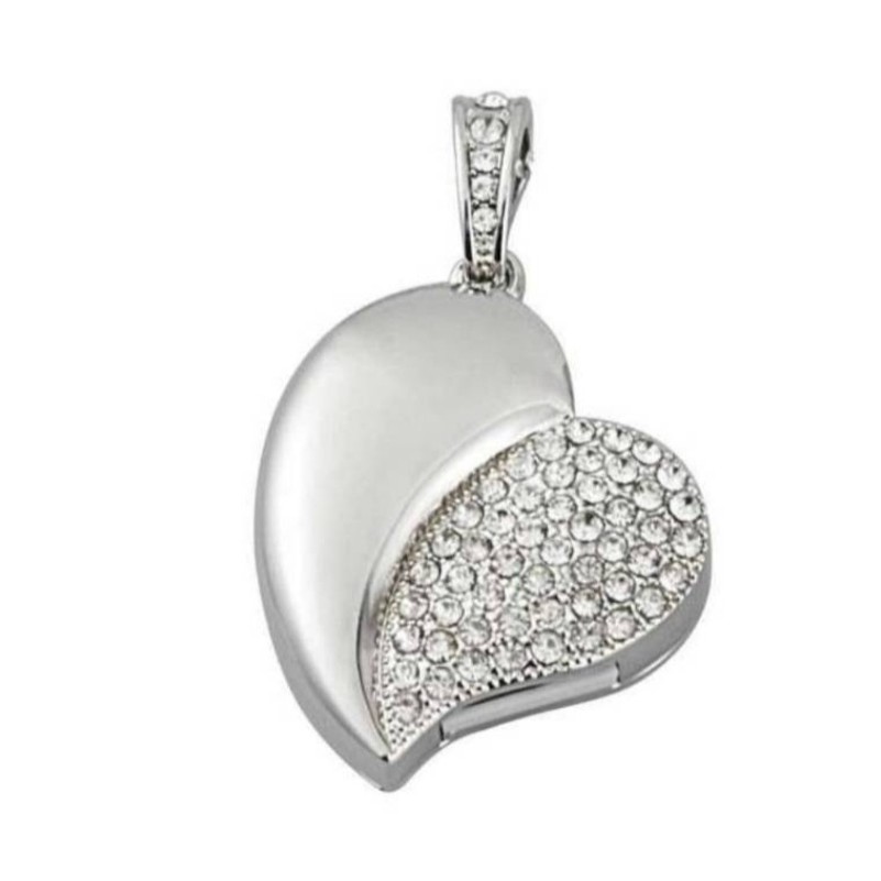 فلش طرح قلب با زنجیر هشت گیگابایت 