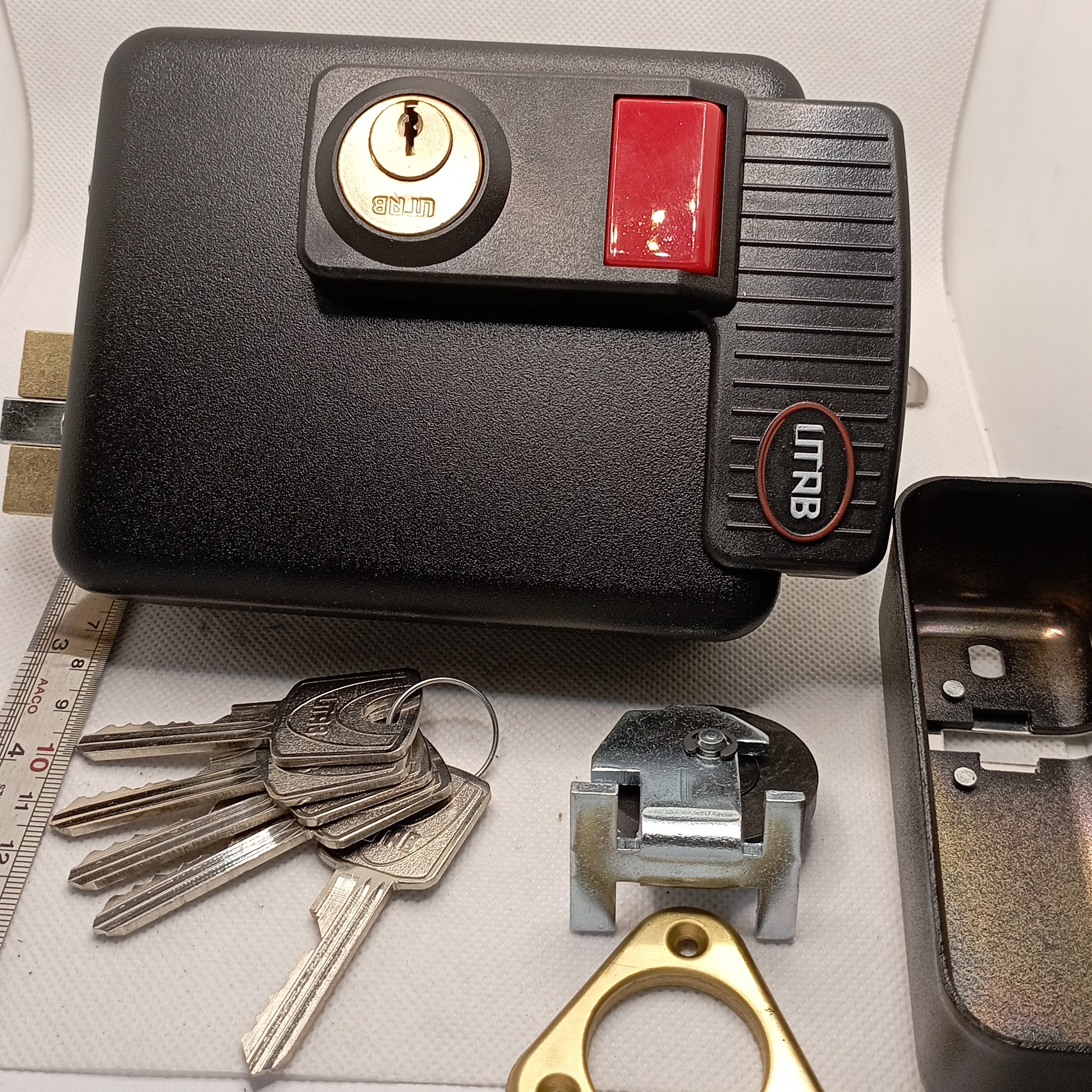 قفل درب حیاط برقی یوتاب مدل 898