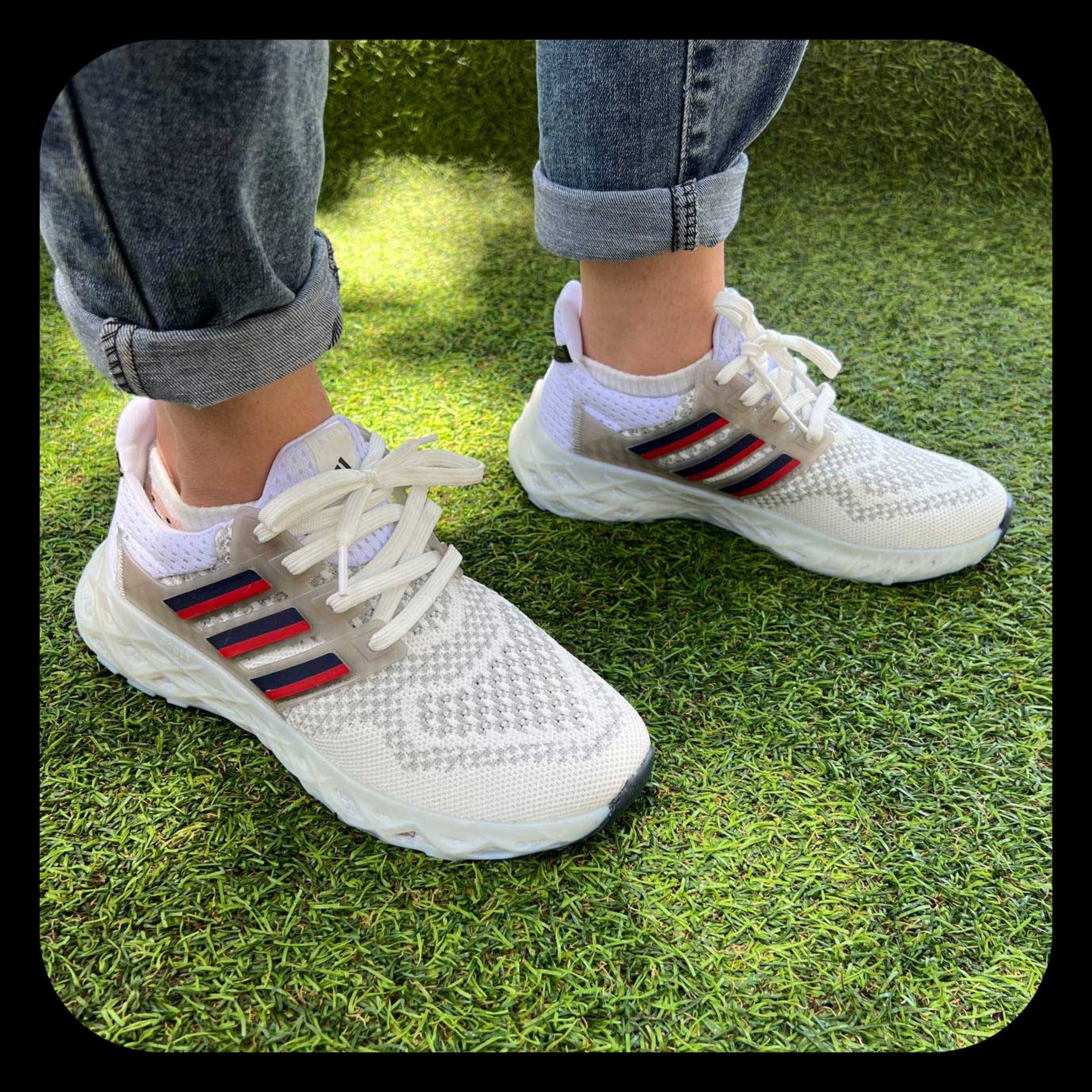 کفش اسپرت ورزشی زنانه آدیداس بوست مناسب پیاده روی