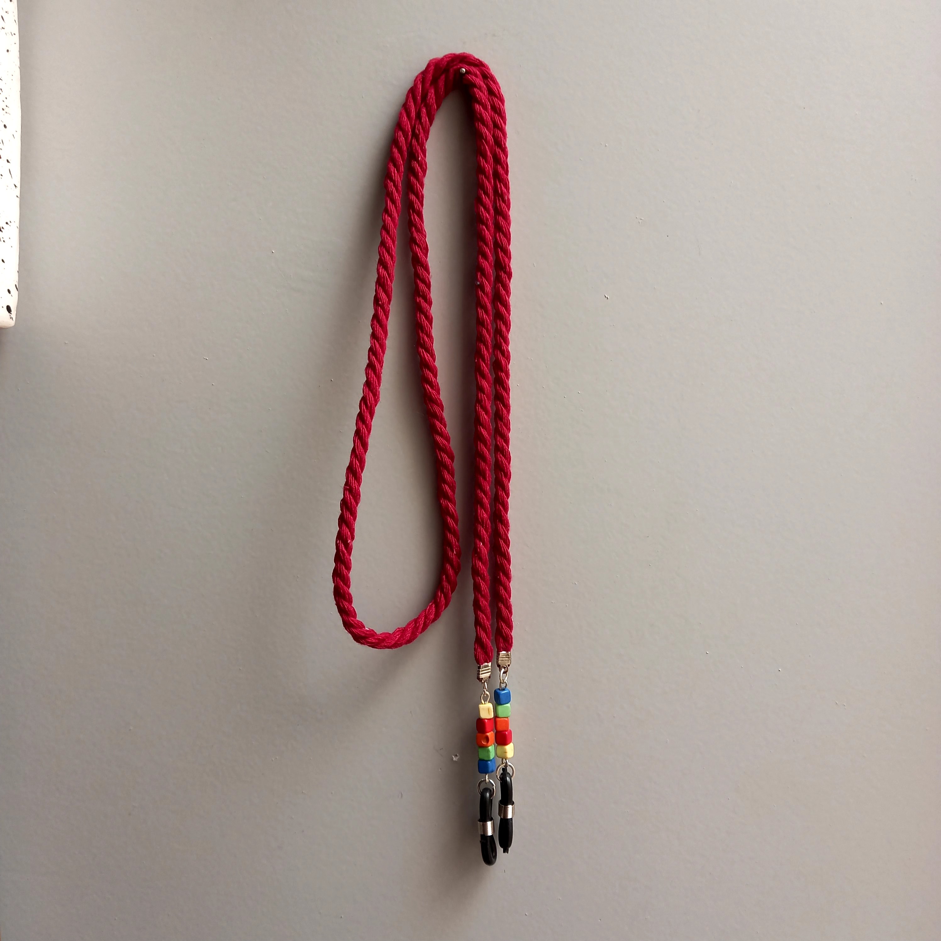 بند عینک بافت قرمز