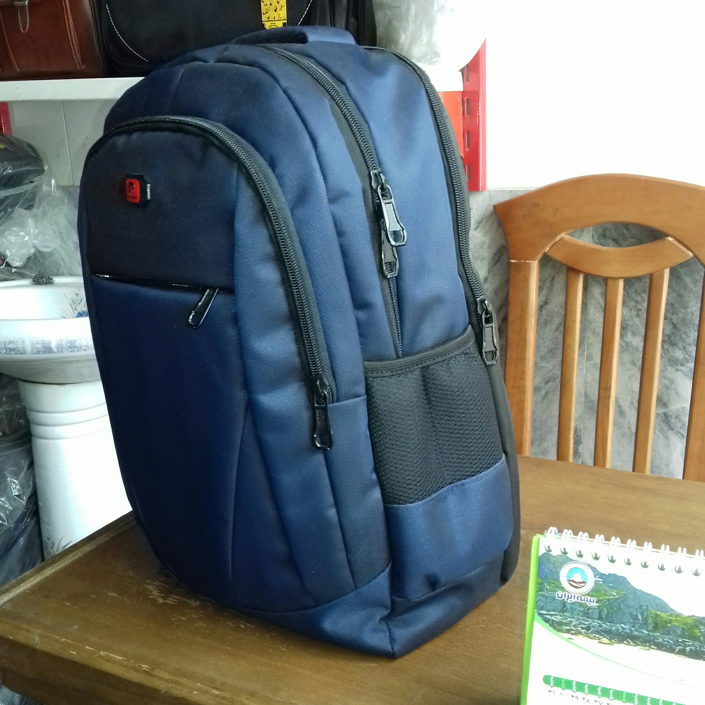 کوله پشتی سبک و مقاوم پیرگاردین سرمه ای