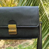 کیف  مدارک و پاسپورت چرم طبیعی  در رنگهای مشکی عسلی و قهوه ای 
