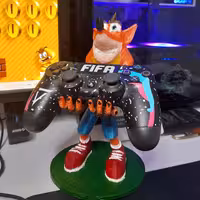 نگهدارنده دسته بازی انواع کنسول موبایل کرش بندیت کویت