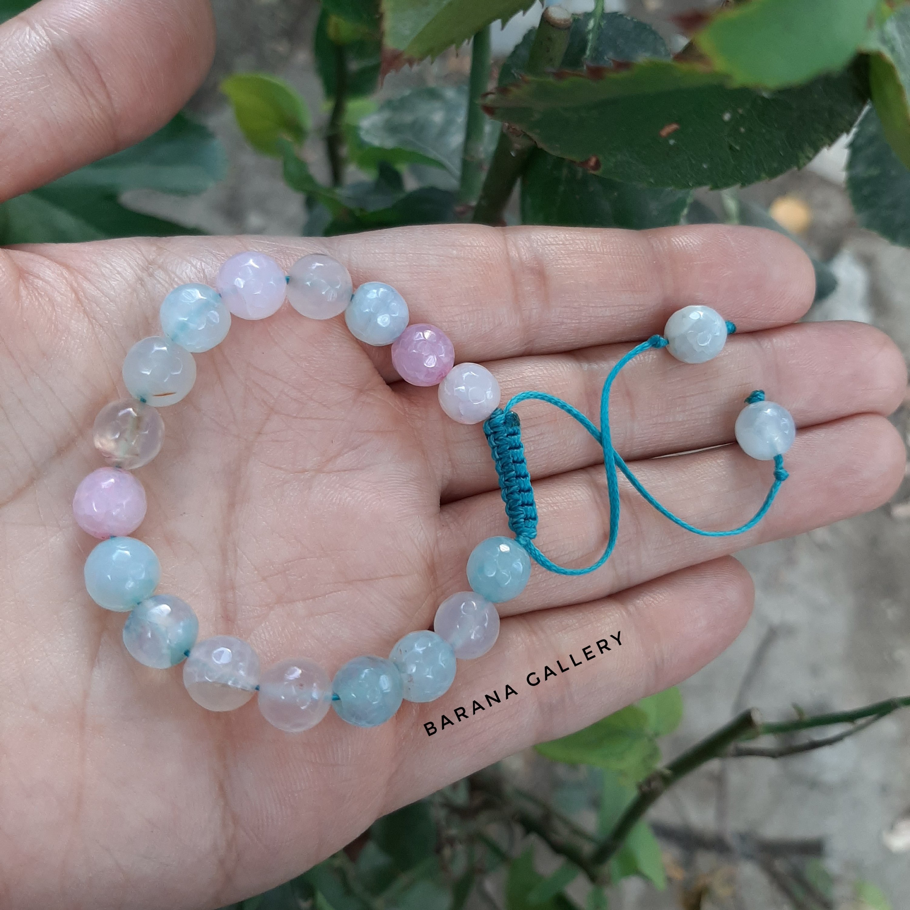 دستبندتمام سنگ عقیق تراشدار صورتی آبی