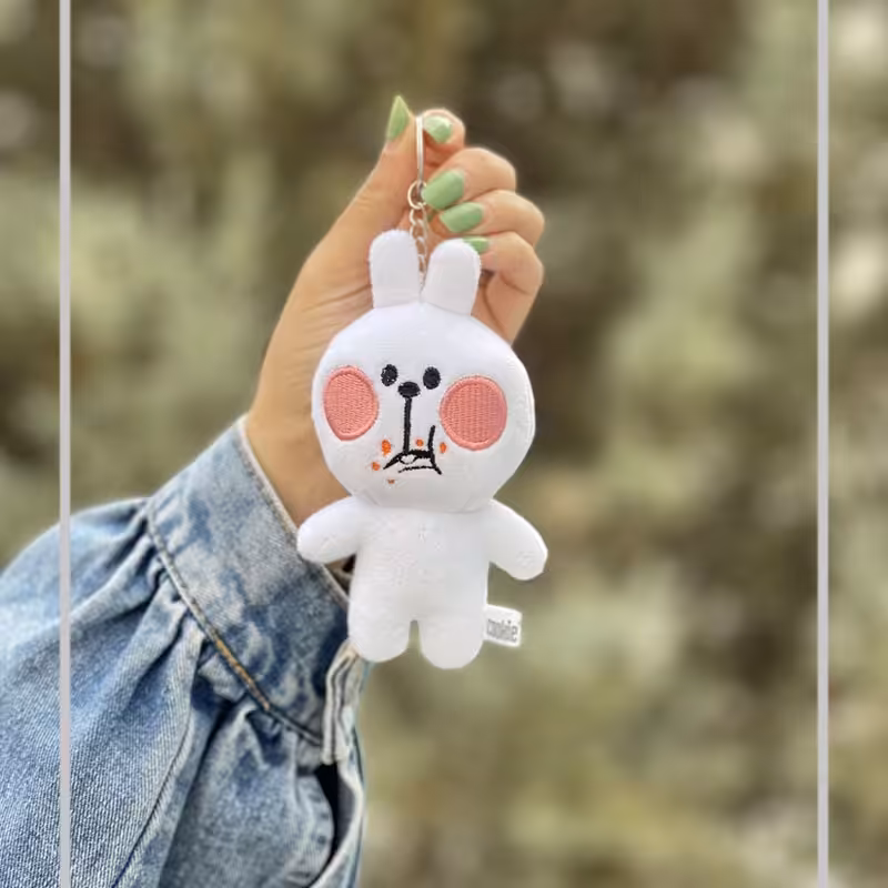 جاکلیدی استیکر  خرگوش مدل هویج خور 