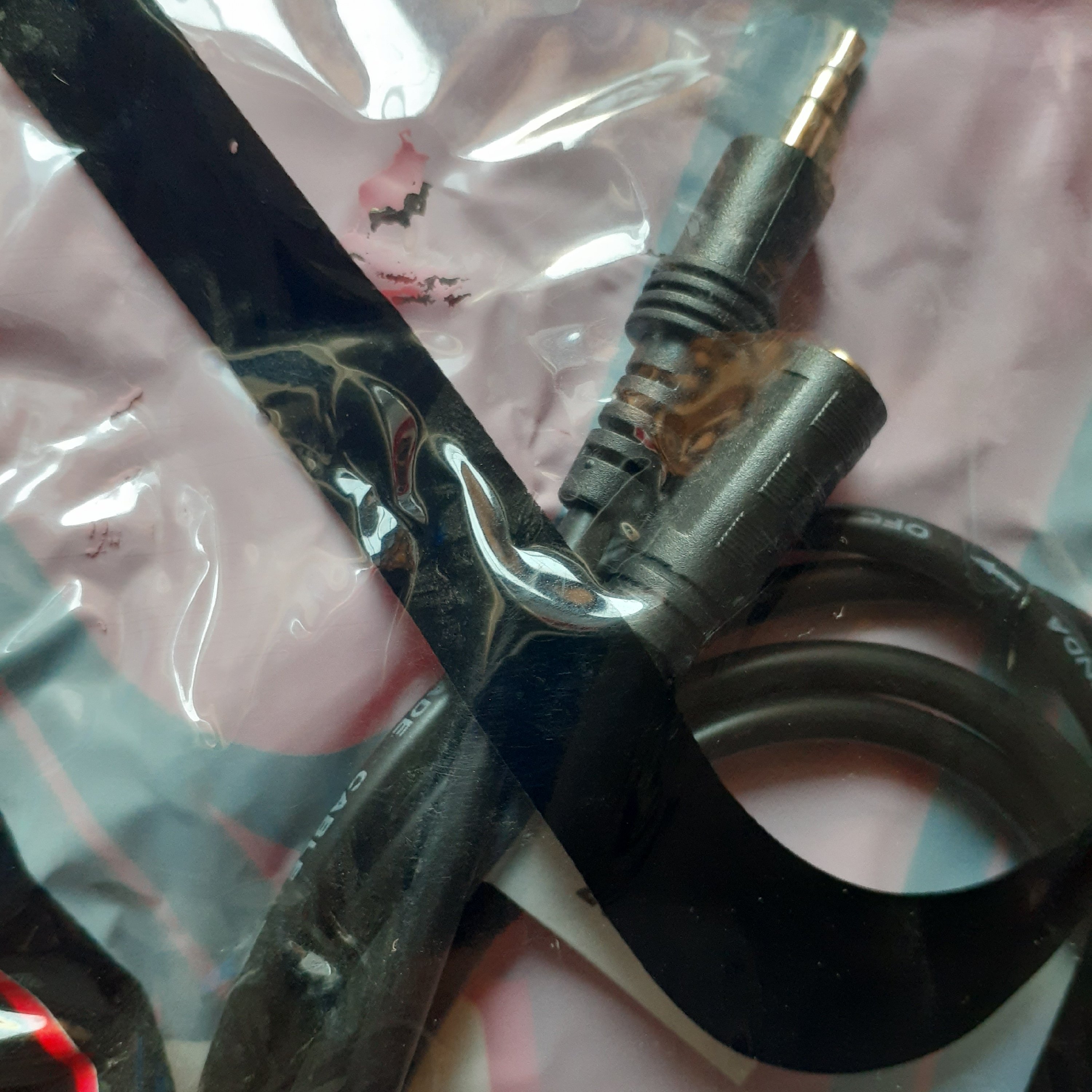 کابل افزایش طول صدا V-net 1.5M
Cable sound 1-1 1.5M
3.5M to 3.5F