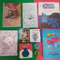  پک اقتصادی و مطالعه ای  که برای
 کل اعضای خانواده مفید هست  و یک پک کتاب برای یه خانواده 

