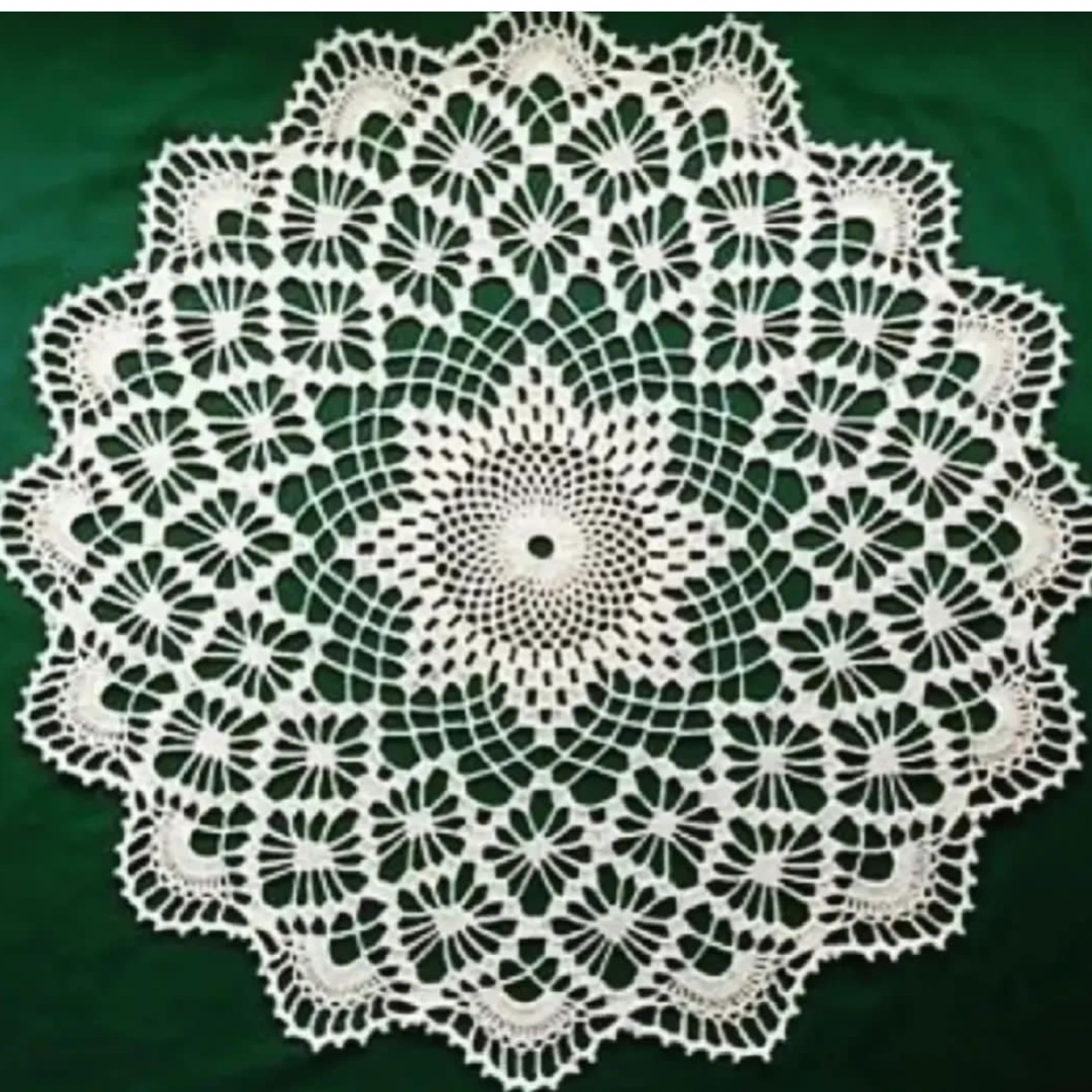 رومیزی،زیر بشقابی قلاب بافی  5