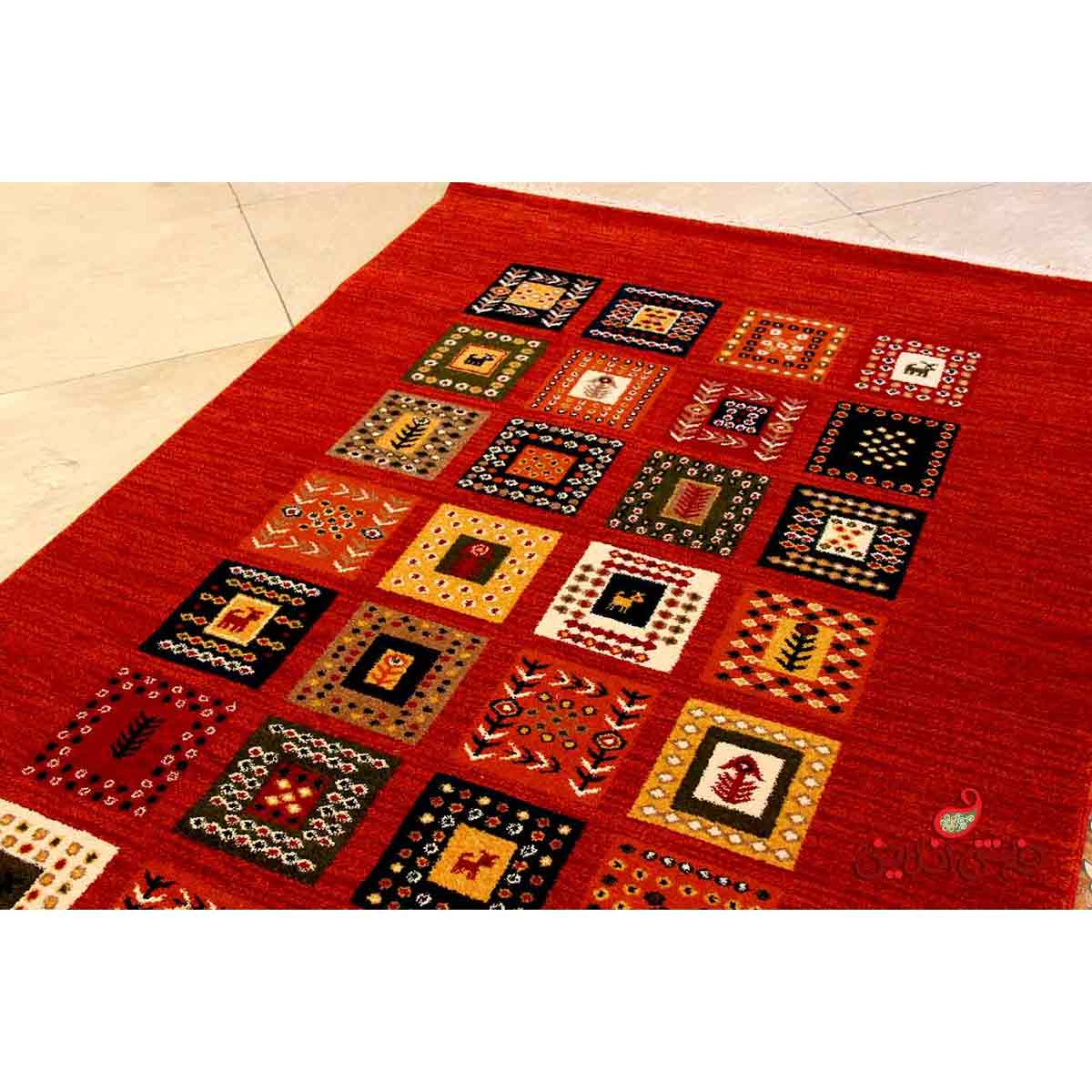 فرش ساوین طرح مهرلاکی